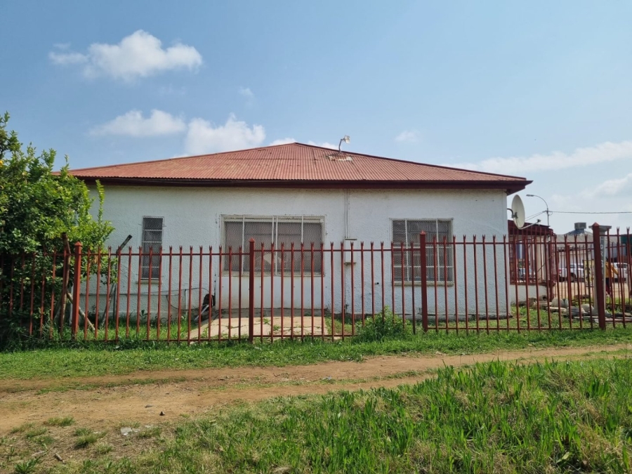  Bedroom Property for Sale in Marquard Free State